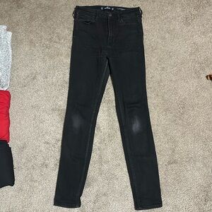 Hollister ultra high rise super skinny jeans